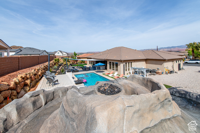 Photo 53 for MLS #2077499 at 1166 E Colt Ave