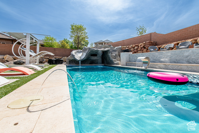 Photo 54 for MLS #2077499 at 1166 E Colt Ave
