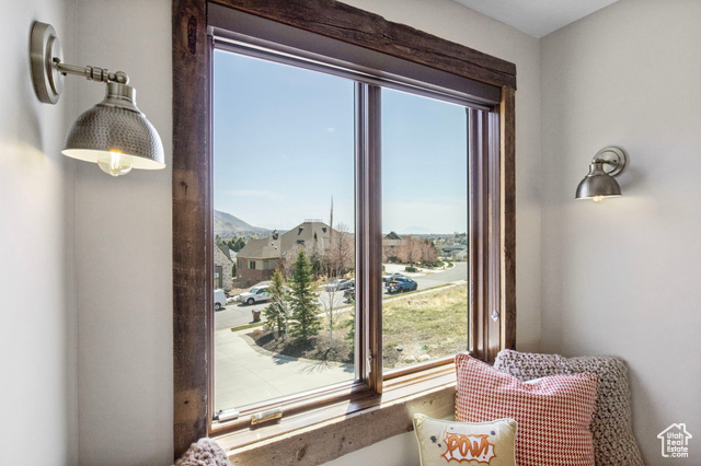 Photo 58 for MLS #2077504 at 1333 N Eastview Ln