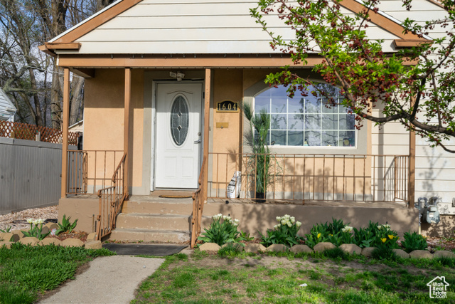 Photo 2 for MLS #2077548 at 1604 Childs Ave