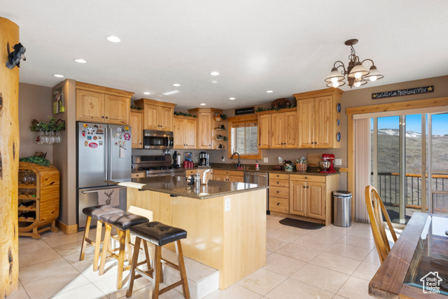 Photo 8 for MLS #2077721 at 679 N Cambry Dr