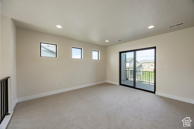 Photo 13 for MLS #2077787 at 2862 E Hayloft Ln #216