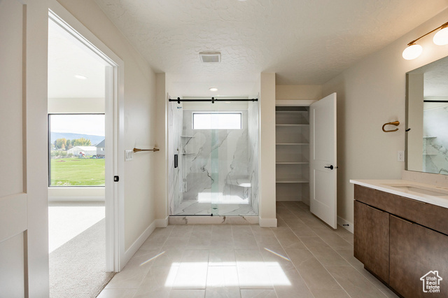 Photo 23 for MLS #2077787 at 2862 E Hayloft Ln #216