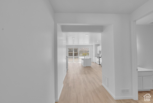 Photo 5 for MLS #2077809 at 337 W Wrangler Cv #1212