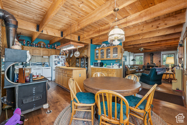 Photo 16 for MLS #2077972 at 5443 Fremont Trl