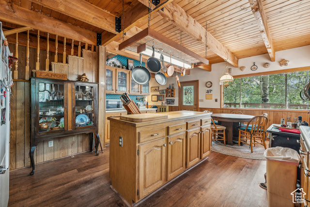 Photo 14 for MLS #2077972 at 5443 Fremont Trl