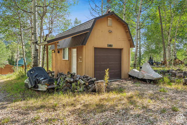 Photo 8 for MLS #2077972 at 5443 Fremont Trl