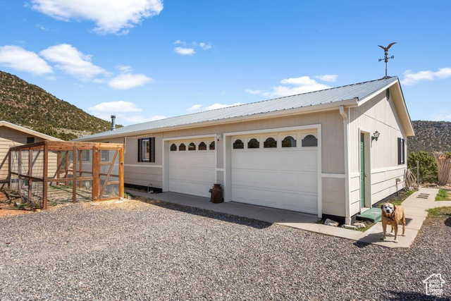 Photo 25 for MLS #2078150 at 706 E Cottontail Rd