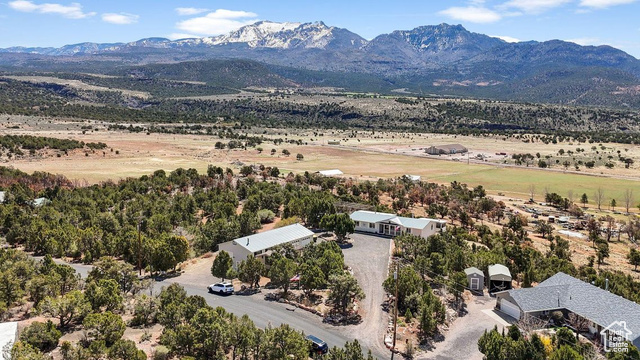 Photo 38 for MLS #2078150 at 706 E Cottontail Rd