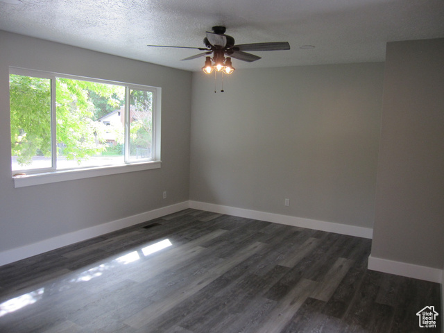 Photo 3 for MLS #2078153 at 45 River Circle Dr