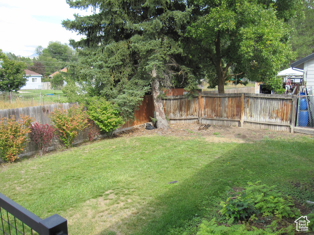 Photo 19 for MLS #2078153 at 45 River Circle Dr