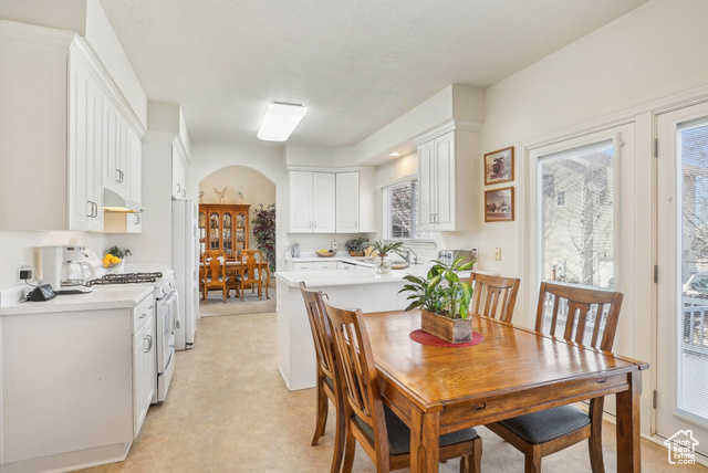 Photo 10 for MLS #2078171 at 1367 W Settlement Dr