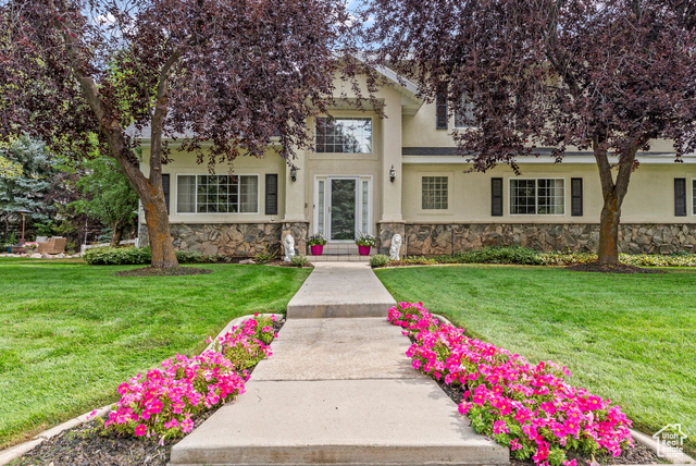 Photo 2 for MLS #2078171 at 1367 W Settlement Dr