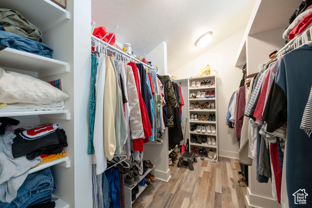Photo 31 for MLS #2078179 at 1960 S High Pointe St #22