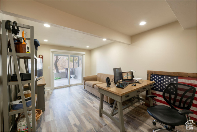 Photo 32 for MLS #2078179 at 1960 S High Pointe St #22