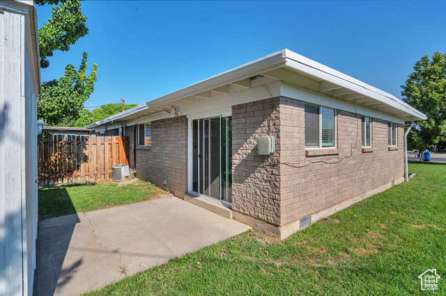 Photo 24 for MLS #2078215 at 3031 W 3875 South