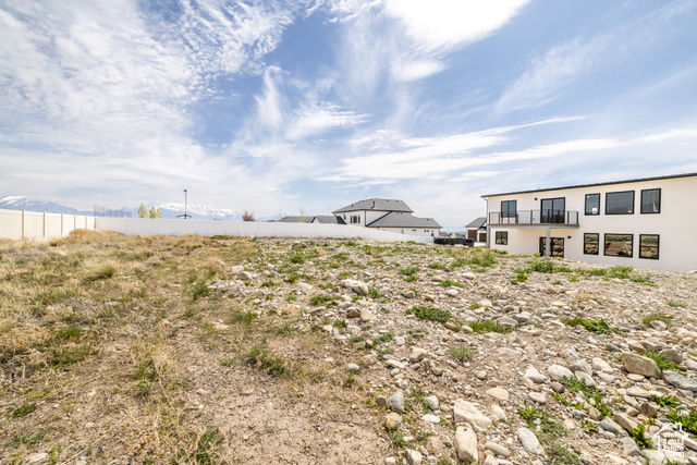 Photo 81 for MLS #2078218 at 2899 E Lake Dr