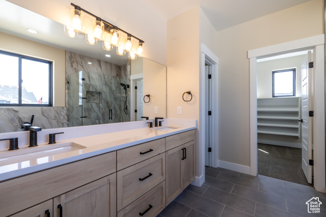 Photo 18 for MLS #2078218 at 2899 E Lake Dr