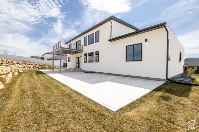 Photo 77 for MLS #2078218 at 2899 E Lake Dr