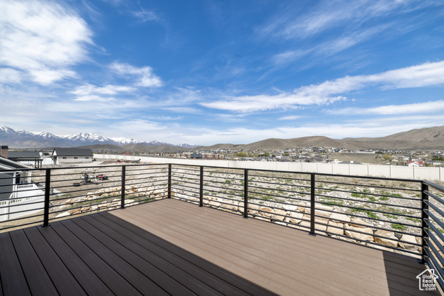 Photo 45 for MLS #2078218 at 2899 E Lake Dr