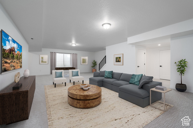 Photo 5 for MLS #2078317 at 1142 W Gossamer Ln #9