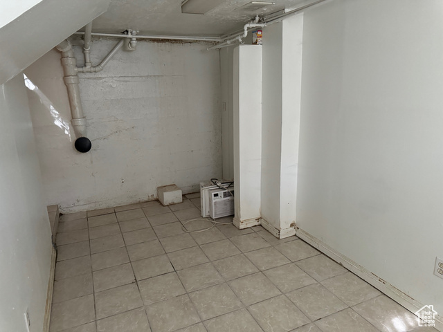 Photo 12 for MLS #2078354 at 379 N 300 West