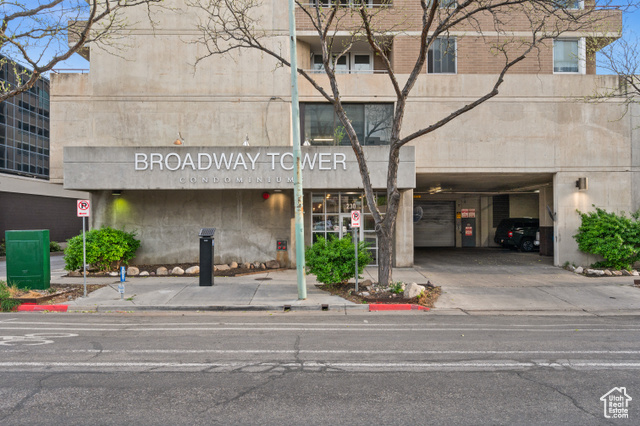 Photo 30 for MLS #2078408 at 230 E Broadway #1001