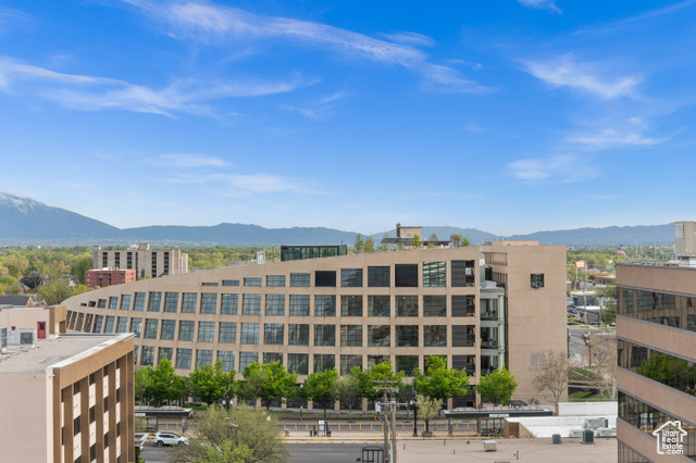 Photo 22 for MLS #2078408 at 230 E Broadway #1001