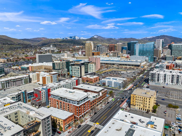 Photo 46 for MLS #2078415 at 328 W 200 South #505