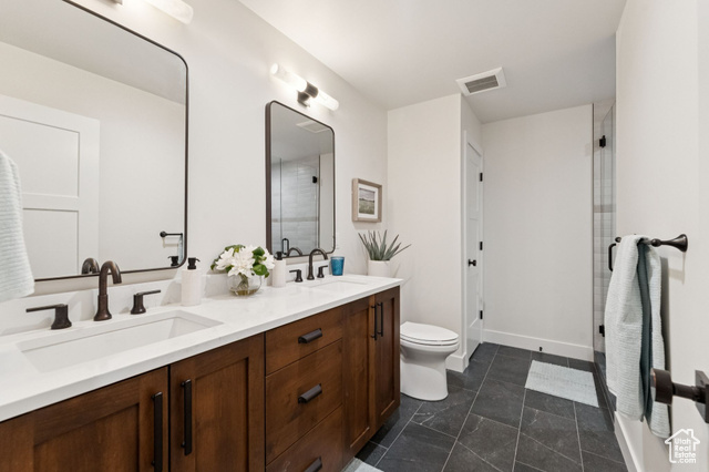 Photo 29 for MLS #2078451 at 1915 W Mochila Cir #17