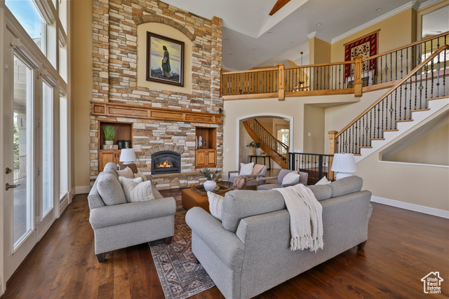 Photo 74 for MLS #2078476 at 943 N Terrace Dr