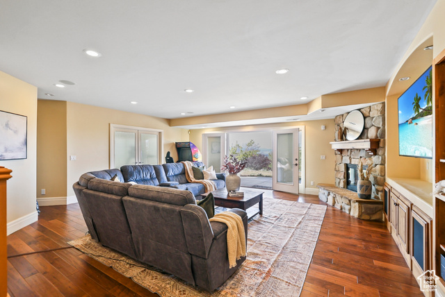 Photo 94 for MLS #2078476 at 943 N Terrace Dr