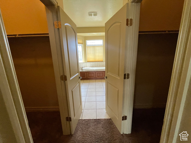 Photo 14 for MLS #2078502 at 407 W Larkspur Ln