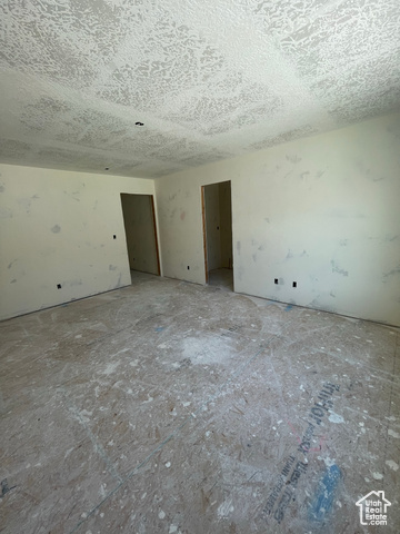 Photo 4 for MLS #2078530 at 1011 W Mountain Way #316