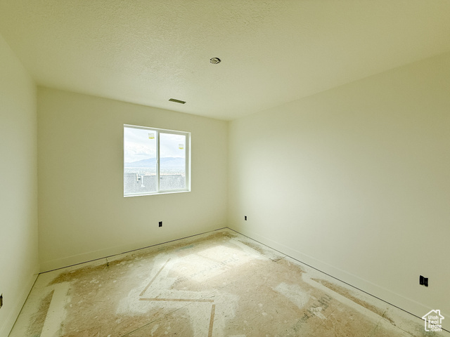 Photo 6 for MLS #2078536 at 999 W Mountain Hollow Way #314