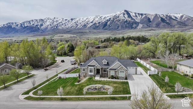 Photo 8 for MLS #2078641 at 535 N Pheasant Hollow Ln
