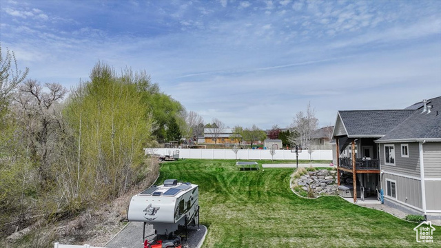 Photo 20 for MLS #2078641 at 535 N Pheasant Hollow Ln