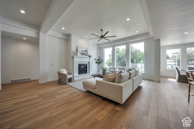 Photo 8 for MLS #2078677 at 1910 W Bonneville Ln