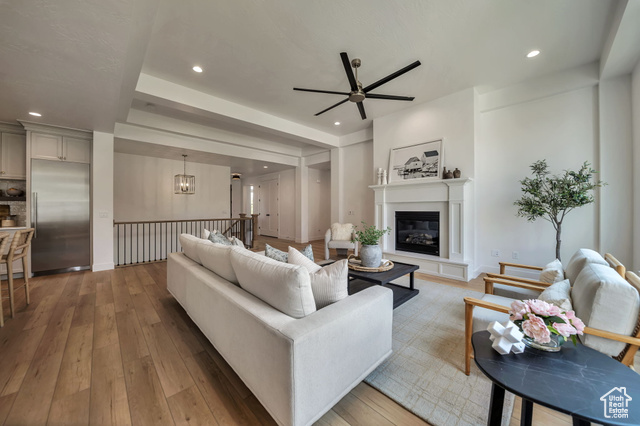 Photo 9 for MLS #2078677 at 1910 W Bonneville Ln