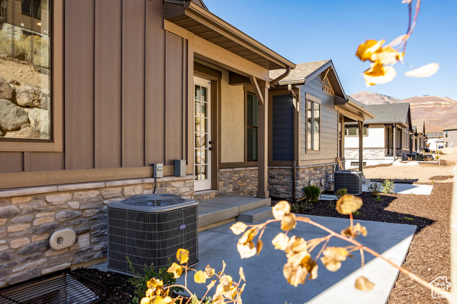 Photo 37 for MLS #2078678 at 6002 N Fairview Dr #226