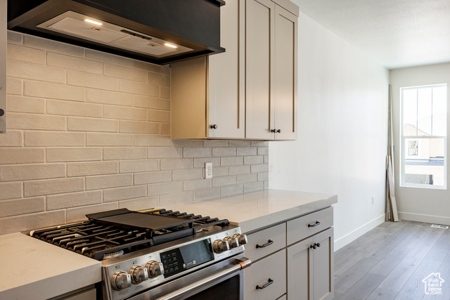 Photo 11 for MLS #2078678 at 6002 N Fairview Dr #226
