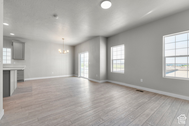 Photo 10 for MLS #2078735 at 6622 W Spring Snow Ln