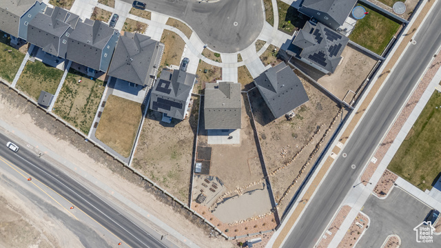 Photo 44 for MLS #2078756 at 543 W Flora Dr