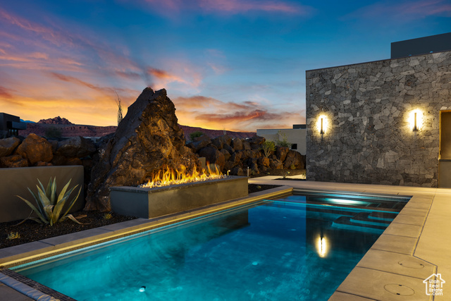 Photo 13 for MLS #2078762 at 2643 W Mesa Trails Way