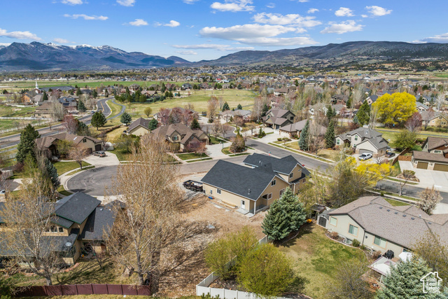 Photo 6 for MLS #2078797 at 1121 Fieldstone Ct
