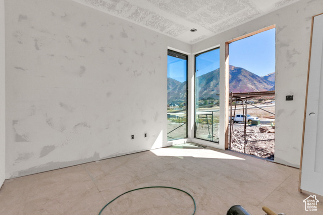 Photo 25 for MLS #2078833 at 863 N Emery Ln