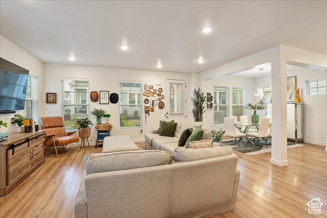 Photo 13 for MLS #2078838 at 6706 W Skip Rock Rd