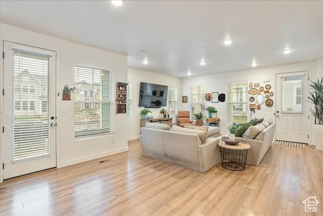 Photo 11 for MLS #2078838 at 6706 W Skip Rock Rd