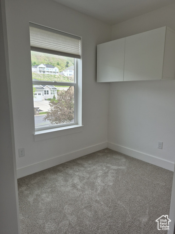 Photo 47 for MLS #2078893 at 1075 Grandview Dr