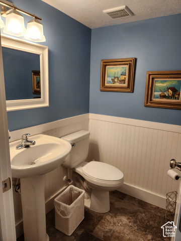 Photo 37 for MLS #2078893 at 1075 Grandview Dr